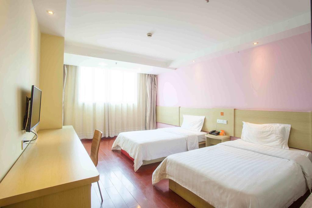 7Days Inn Jingmen Huyaguan Habitación foto