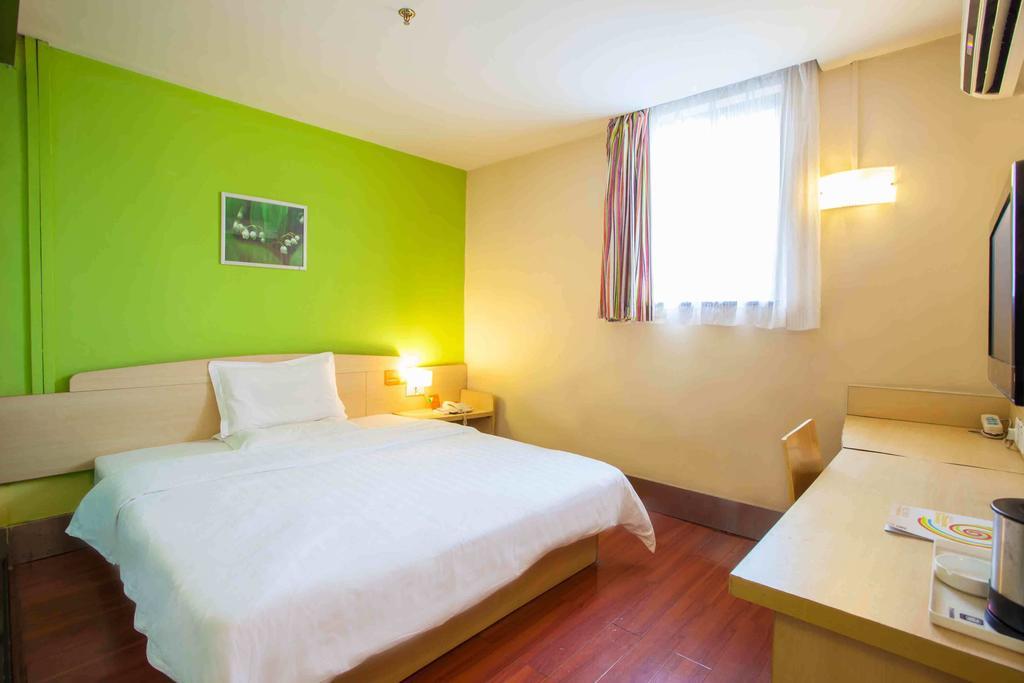 7Days Inn Jingmen Huyaguan Habitación foto